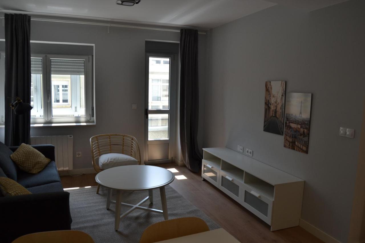 Inmoinsuas Yoana Home Sarria Luaran gambar
